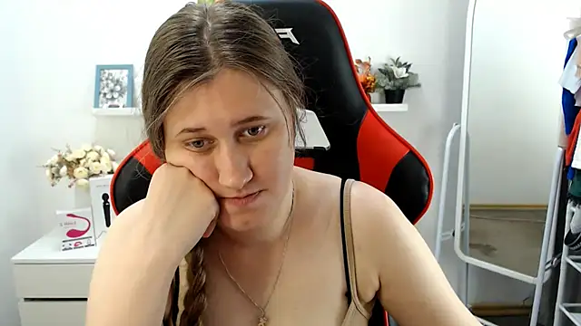 Lucky Lana online show from June 30, 2026, 3:18 am