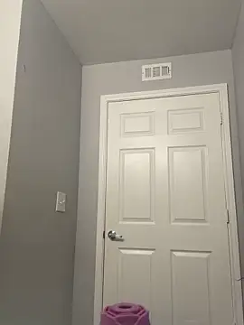 Snapshot of msvelvet20 chatting on March 27, 2026, 5:13 am msvelvet20 online show from March 27, 2026, 5:13 am