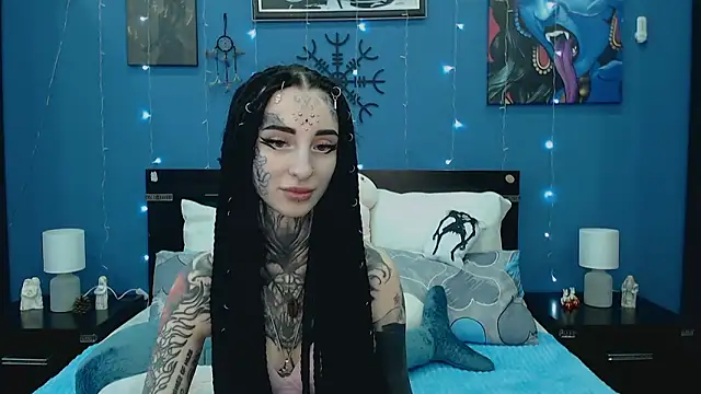 Velvetbat online show from April 26, 2026, 7:06 am