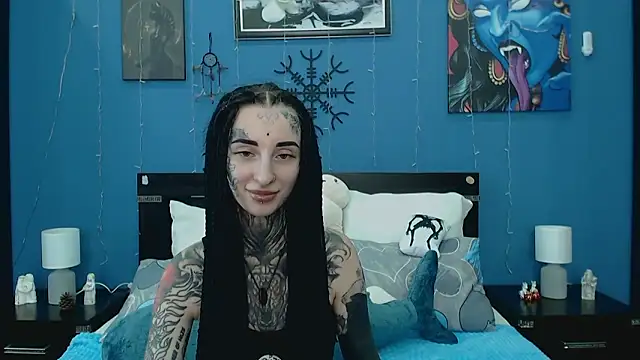 Snapshot of Velvetbat chatting on May 16, 2026, 11:09 am Velvetbat online show from May 16, 2026, 11:09 am
