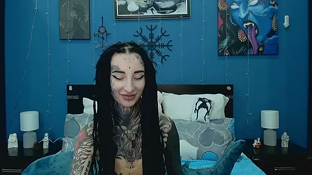 Snapshot of Velvetbat chatting on June 10, 2026, 9:41 am Velvetbat online show from June 10, 2026, 9:41 am