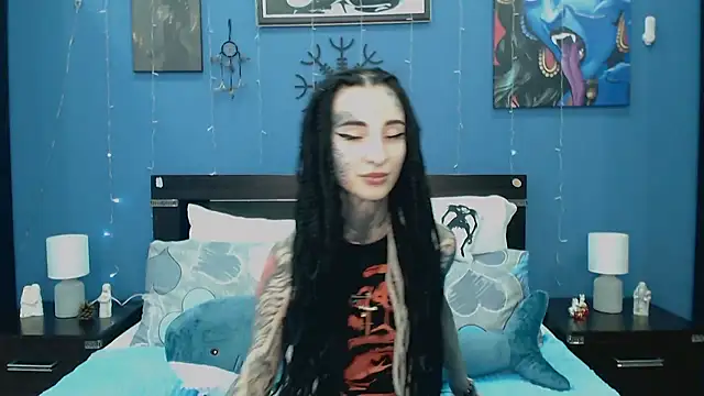 Snapshot of Velvetbat chatting on June 12, 2026, 7:07 am Velvetbat online show from June 12, 2026, 7:07 am