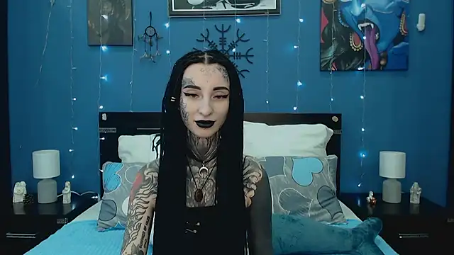 Velvetbat online show from July 5, 2026, 7:04 am