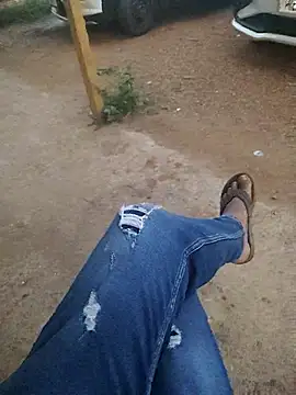 Snapshot of UAjit chatting on April 1, 2026, 1:34 pm UAjit online show from April 1, 2026, 1:34 pm