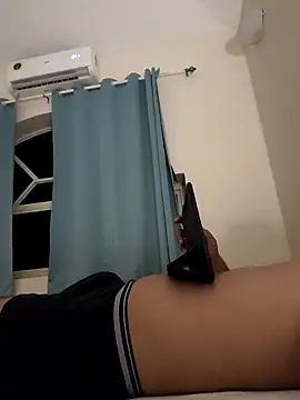 Snapshot of UAjit chatting on April 1, 2026, 6:49 pm UAjit online show from April 1, 2026, 6:49 pm