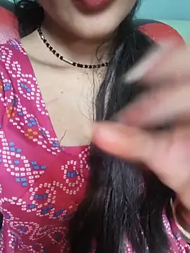 Snapshot of Eshwari_Chopra chatting on June 9, 2026, 2:56 am Eshwari Chopra online show from June 9, 2026, 2:56 am