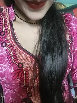 Snapshot of Eshwari_Chopra chatting on June 10, 2026, 4:28 pm Eshwari Chopra online show from June 10, 2026, 4:28 pm
