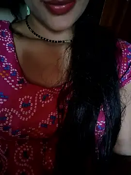 Snapshot of Eshwari_Chopra chatting on June 13, 2026, 4:10 am Eshwari Chopra online show from June 13, 2026, 4:10 am