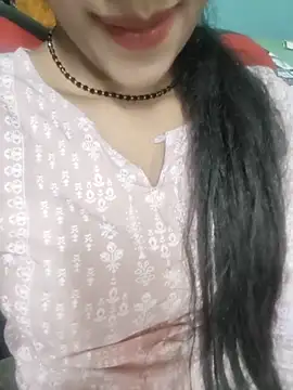 Snapshot of Eshwari_Chopra chatting on June 13, 2026, 4:16 pm Eshwari Chopra online show from June 13, 2026, 4:16 pm