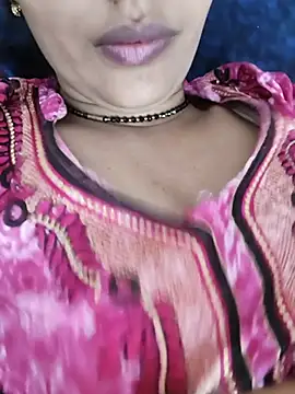 Snapshot of Eshwari_Chopra chatting on June 21, 2026, 12:52 pm Eshwari Chopra online show from June 21, 2026, 12:52 pm