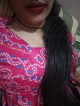 Snapshot of Eshwari_Chopra chatting on July 29, 2026, 4:43 am Eshwari Chopra online show from July 29, 2026, 4:43 am