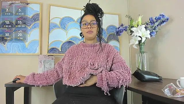 andrea xoe  online show from November 11, 2025, 11:10 am