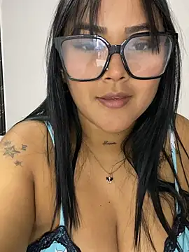 sashaoficial  online show from July 11, 2026, 11:28 pm
