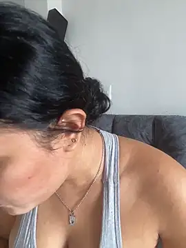Snapshot of carlafox05 chatting on May 19, 2026, 2:34 pm carlafox05 online show from May 19, 2026, 2:34 pm