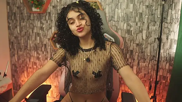bonniie 98  online show from April 23, 2026, 8:33 pm