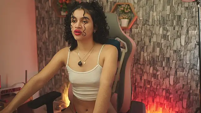 Snapshot of bonniie_98_ chatting on June 24, 2026, 7:24 pm bonniie 98 online show from June 24, 2026, 7:24 pm