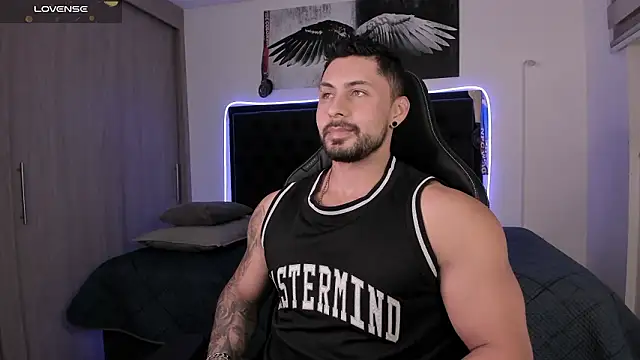 Snapshot of santi_aesthetic chatting on March 14, 2026, 12:28 am santi aesthetic online show from March 14, 2026, 12:28 am