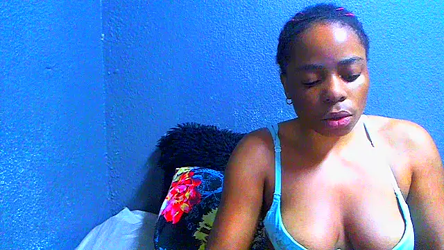 Snapshot of SMALLBOOBSXX chatting on July 29, 2026, 5:38 am SMALLBOOBSXX online show from July 29, 2026, 5:38 am