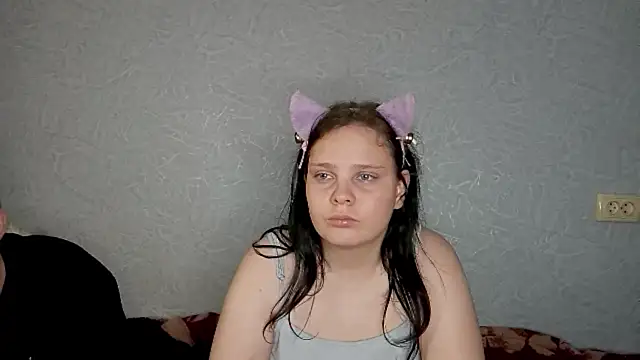 SweetPiggyx online show from April 30, 2026, 9:52 pm