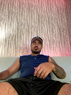 Snapshot of PapiStan chatting on December 22, 2025, 8:50 pm PapiStan online show from December 22, 2025, 8:50 pm