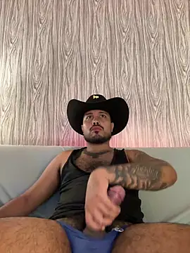 Snapshot of PapiStan chatting on February 3, 2026, 7:24 am PapiStan online show from February 3, 2026, 7:24 am