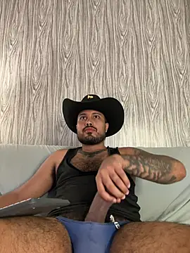 Snapshot of PapiStan chatting on February 10, 2026, 11:31 pm PapiStan online show from February 10, 2026, 11:31 pm