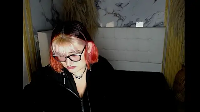 Snapshot of Cerecitaa02_ chatting on August 4, 2026, 11:18 pm Cerecitaa02 online show from August 4, 2026, 11:18 pm