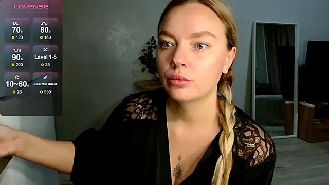 Snapshot of Eva___forever chatting on November 7, 2025, 1:05 am Eva forever online show from November 7, 2025, 1:05 am