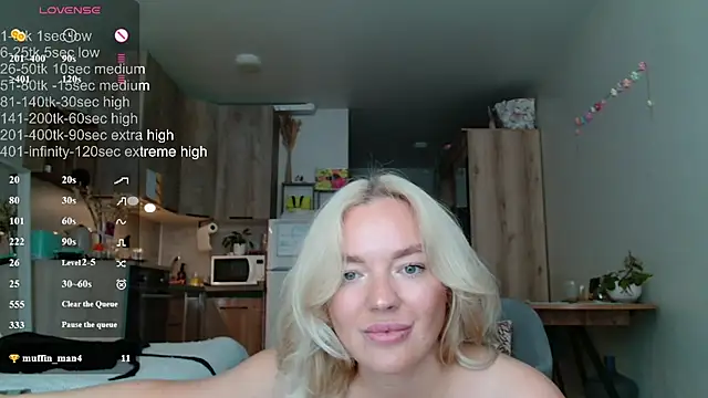 Snapshot of Eva___forever chatting on June 26, 2026, 5:56 am Eva forever online show from June 26, 2026, 5:56 am