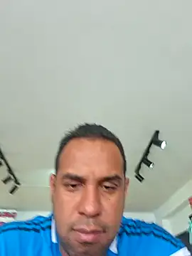 elnegro707070 online show from March 9, 2026, 7:18 pm