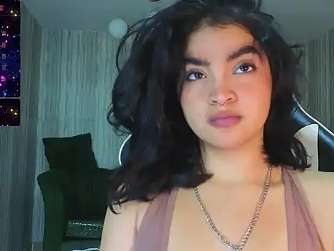 Snapshot of clementine_t chatting on November 15, 2025, 1:07 pm clementine t online show from November 15, 2025, 1:07 pm