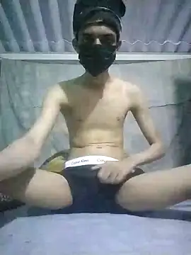 Snapshot of HannanKhan25 chatting on October 21, 2025, 7:36 pm HannanKhan25 online show from October 21, 2025, 7:36 pm