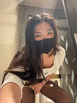 Snapshot of AiBanana chatting on January 6, 2026, 2:21 pm AiBanana online show from January 6, 2026, 2:21 pm