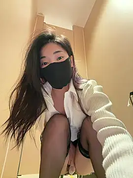 Snapshot of AiBanana chatting on February 3, 2026, 5:16 am AiBanana online show from February 3, 2026, 5:16 am