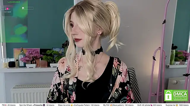 sweetuniporn online show from May 23, 2026, 8:51 am