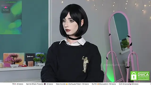 sweetuniporn online show from August 3, 2026, 9:04 am