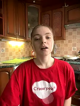 marshmallowee online show from December 5, 2025, 12:03 pm