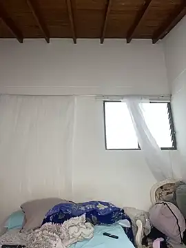 Mia  Gray online show from November 19, 2025, 6:41 pm