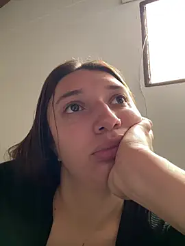 Snapshot of Mia__Gray chatting on July 23, 2026, 5:00 pm Mia Gray online show from July 23, 2026, 5:00 pm