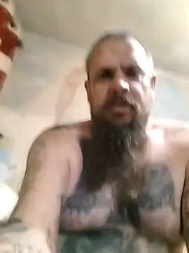 Snapshot of Tattyrob87 chatting on October 6, 2025, 10:07 pm Tattyrob87 online show from October 6, 2025, 10:07 pm