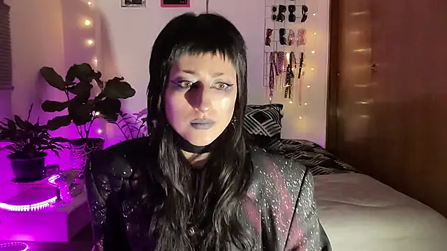 ELENA UMBRA online show from March 18, 2026, 3:53 am