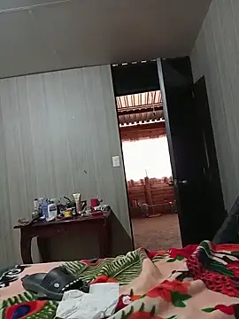 Snapshot of luuiss12 chatting on November 29, 2025, 10:02 pm luuiss12 online show from November 29, 2025, 10:02 pm