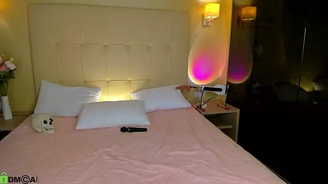 Snapshot of Sowetly chatting on October 22, 2025, 1:17 am Sowetly online show from October 22, 2025, 1:17 am