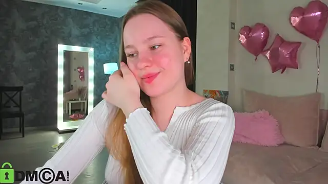 Candy Cansew online show from May 15, 2026, 11:23 pm