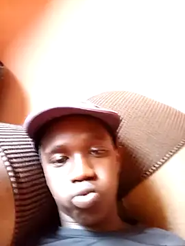 Snapshot of Thenaughtyboy360 chatting on December 16, 2025, 11:48 am Thenaughtyboy360 online show from December 16, 2025, 11:48 am