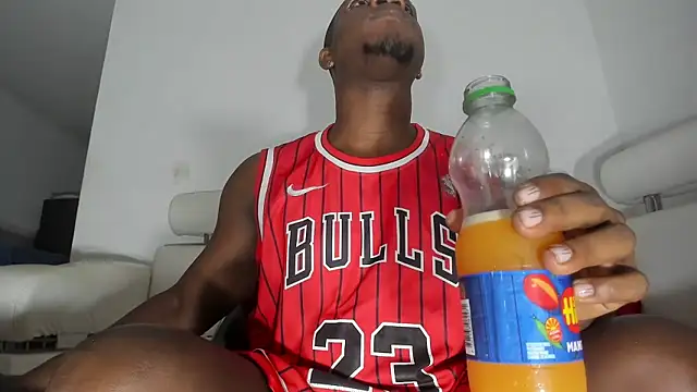 Snapshot of feliipehot chatting on October 21, 2025, 11:55 am feliipehot online show from October 21, 2025, 11:55 am