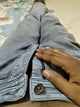 CAtoppersexa online show from September 15, 2025, 2:17 pm