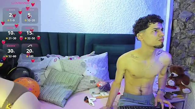 Snapshot of JennMuriel_ chatting on October 26, 2025, 1:06 pm JennMuriel online show from October 26, 2025, 1:06 pm