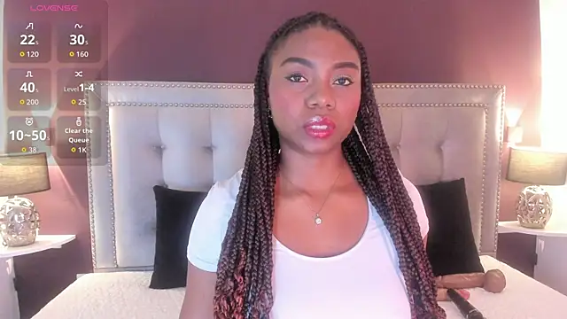 Snapshot of Shanyqueen chatting on December 3, 2025, 1:46 am Shanyqueen online show from December 3, 2025, 1:46 am