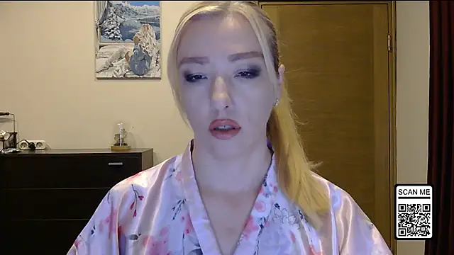 Wild Silk Desire online show from October 11, 2025, 1:42 pm